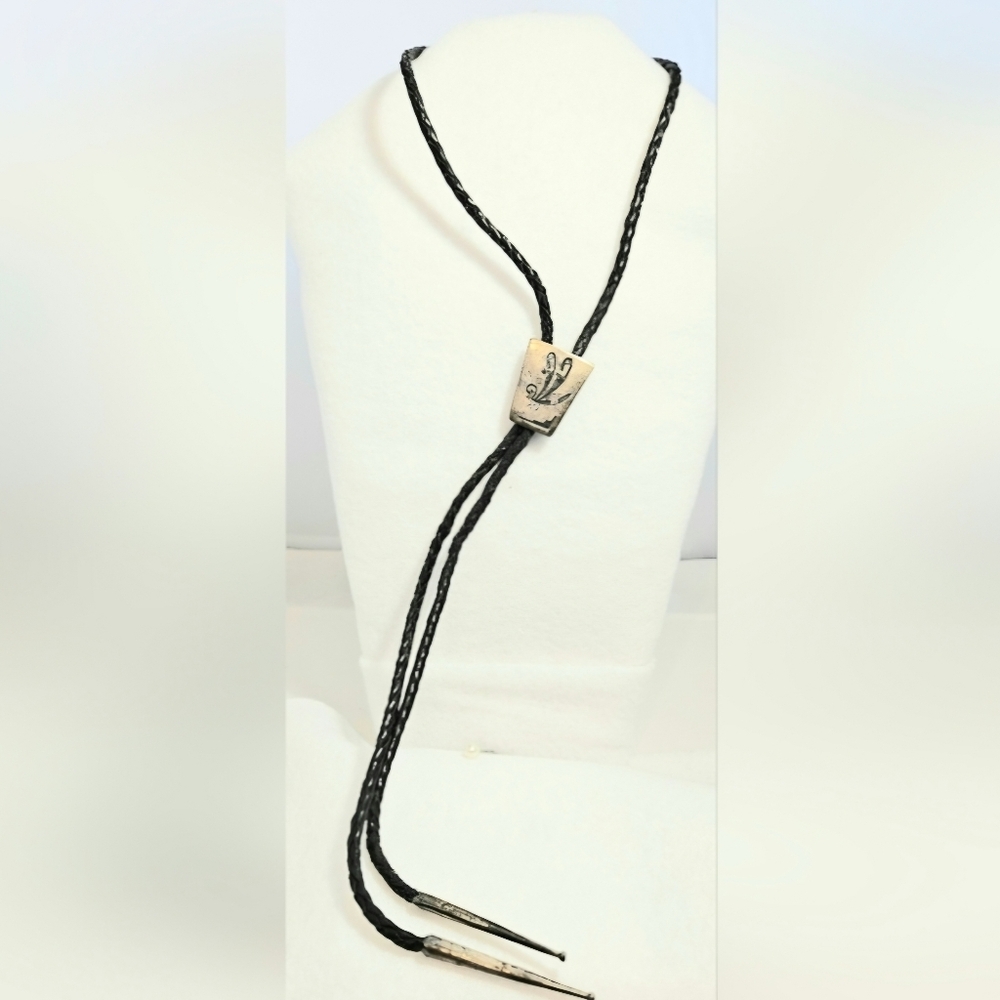 Vintage Native American Silver Roadrunner Bolo Tie
